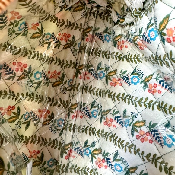 Vera Bradley Small Cosmetic - Picture 5 of 5